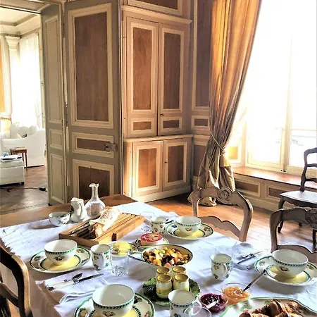 L'hotel De Hercé D'hote Mayenne