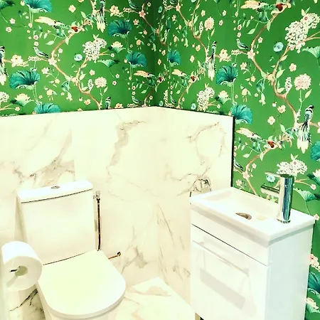 L'hotel De Herce D'hote מאיין