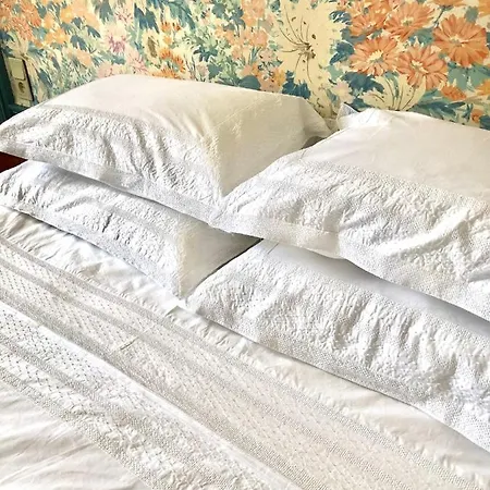 Panzió L'hotel De Herce D'hote
