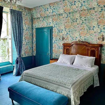 L'hotel De Herce D'hote מאיין