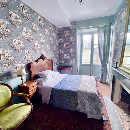 L'hotel De Herce D'hote לינה וארוחת בוקר