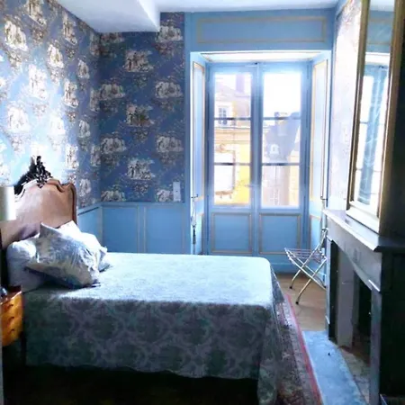 לינה וארוחת בוקר L'hotel De Herce D'hote 4*