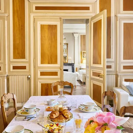 Bed & Breakfast L'hotel De Herce D'hote