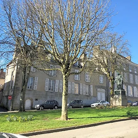 L'hotel De Herce D'hote 4* Mayenne