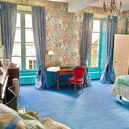 L'hotel De Herce D'hote Bed & Breakfast