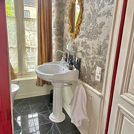 L'hotel De Herce D'hote Bed & Breakfast