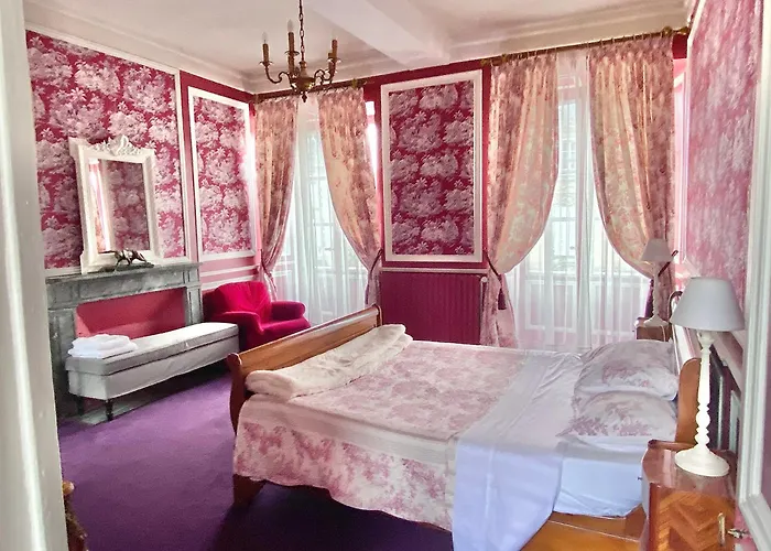 L'hotel De Herce D'hote 4*