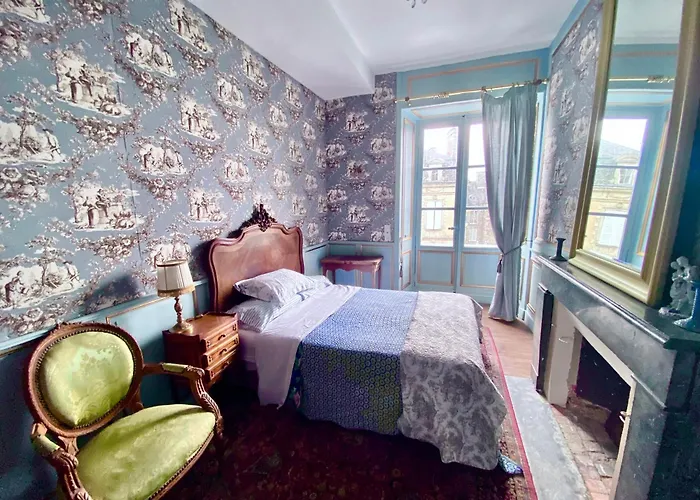 L'hotel De Herce D'hote Bed & Breakfast